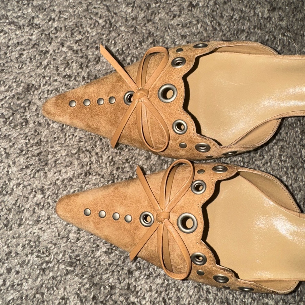 Tony Bianco Eyelet Heels brand new